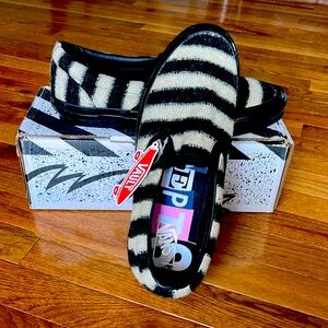 NEW Vans x Concepts Men's Black Concepts X Og Classic Slip-On Lx 'Mohair